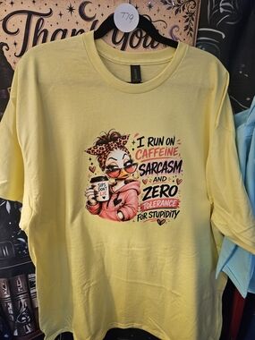 Gildan Yellow Unisex Graphic Tee - 'I Run on Caffeine, Sarcasm'